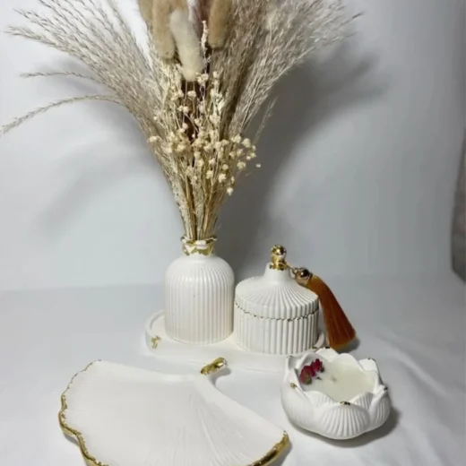 Gilded Ginkgo Leaf Dish